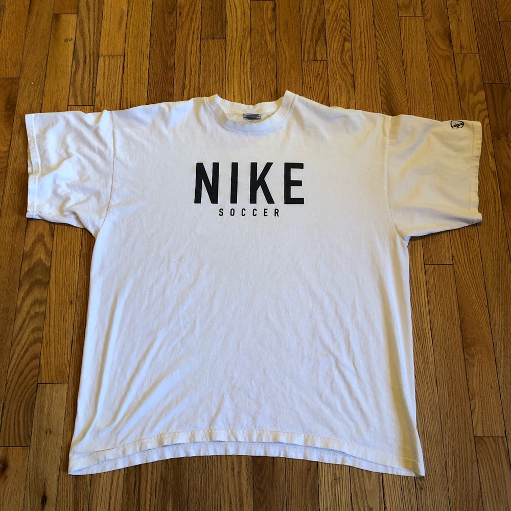 Vintage 90s Nike Soccer White tag tee
